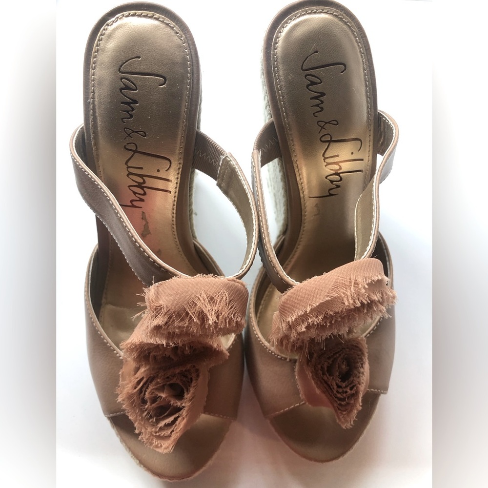 Sam & Libby 4” high heels